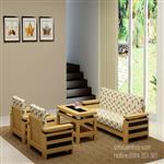 Hô biến bộ ghế gỗ đơn điệu thành tâm điểm của không gian phòng khách